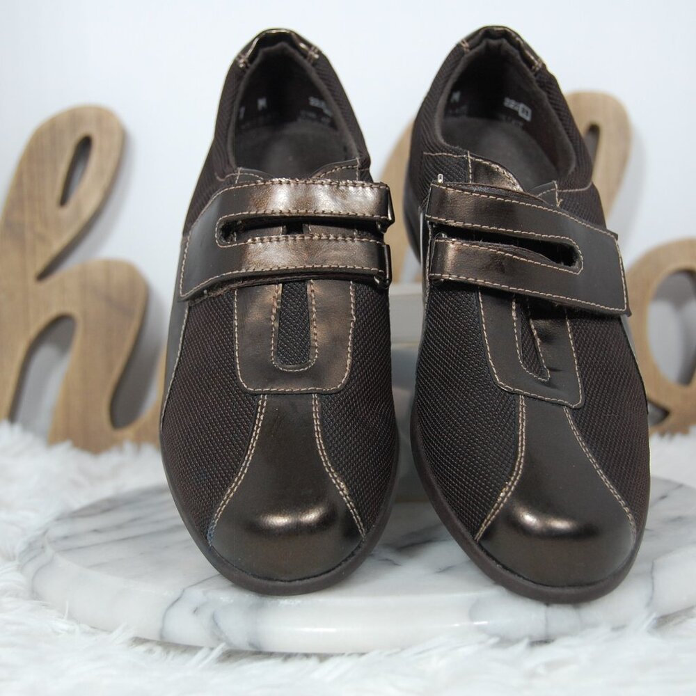 Munro American Sport Womens Brown Leather Canvas Walking Shoe Size 7M